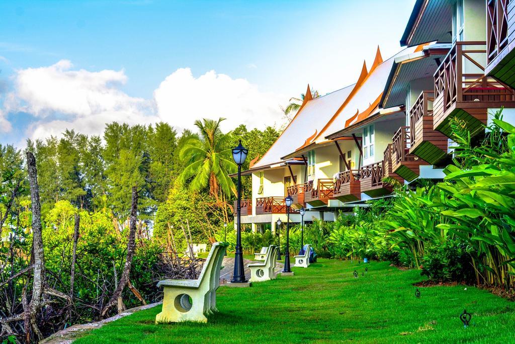 Bhu Tarn Koh Chang Resort & Spa Ngoại thất bức ảnh